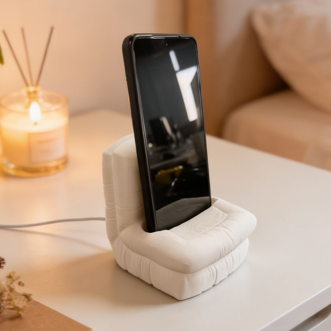 3Dプリント製クリエイティブソファ型スマホスタンド、怠け者向 - 3D Printing Watch のレビューと価格